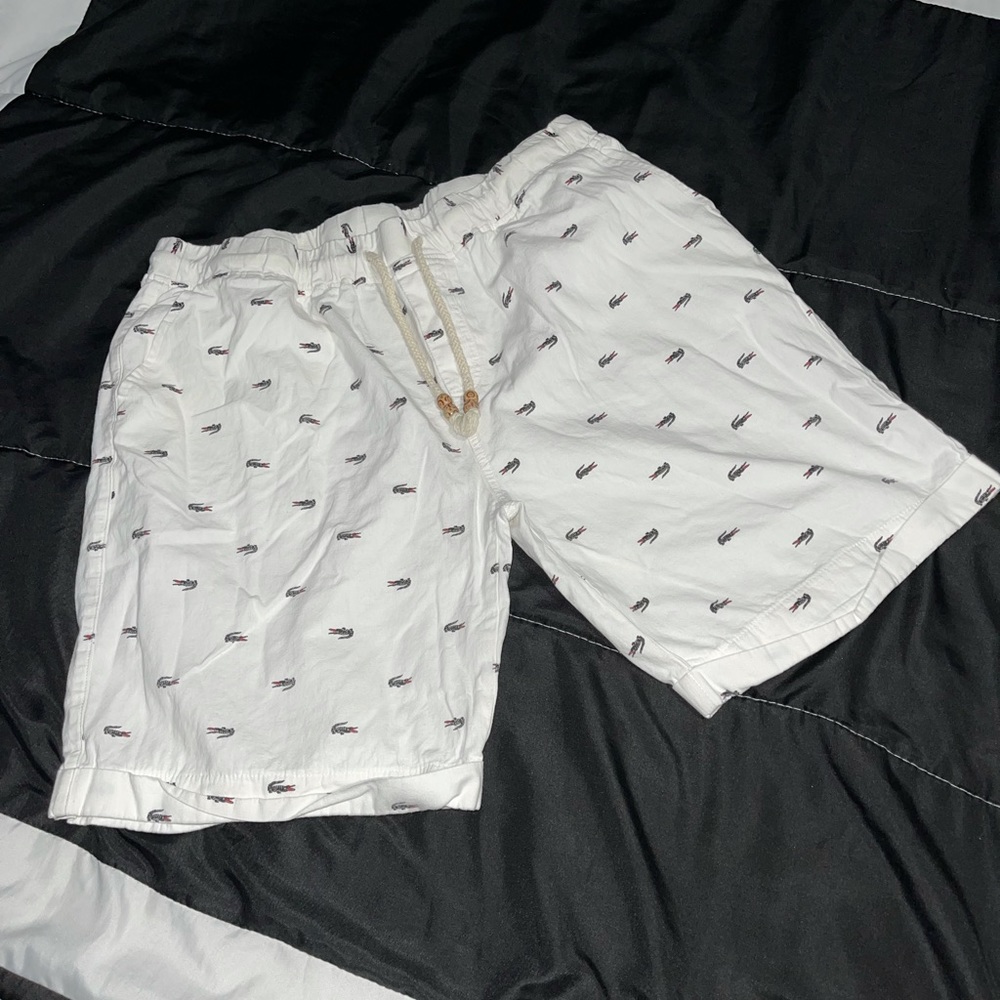 Men’s White YTD Shorts